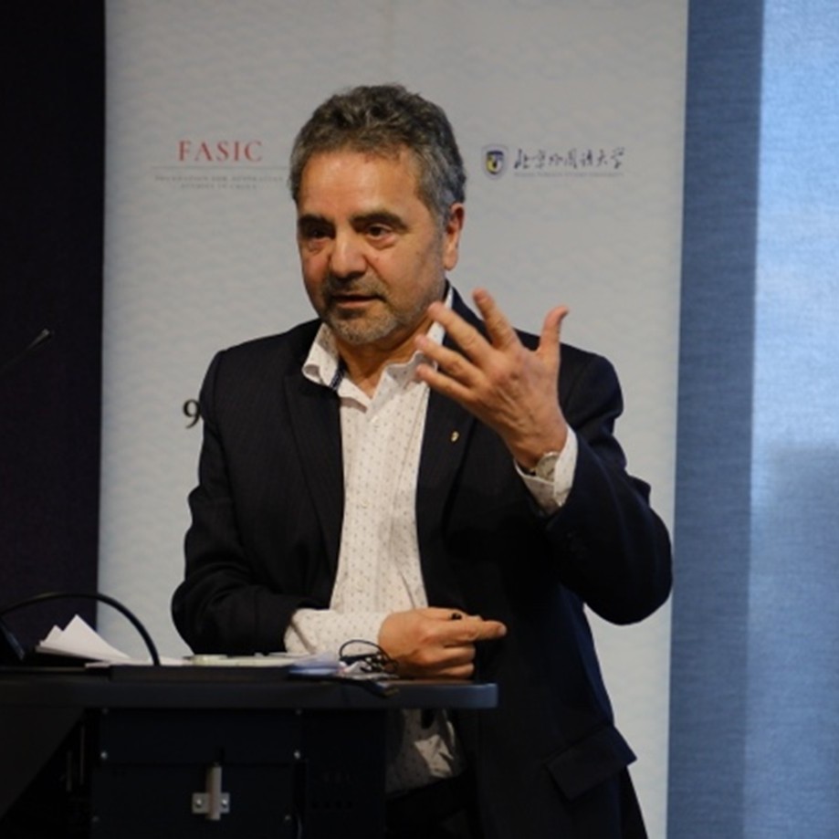 Languages of Calabria. A talk by Professor Joseph Lo Bianco